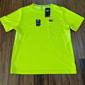 NEW Reebok Men's Athletic T-Shirt Short Sleeve Size M